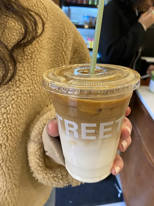 Blank Street Coffee Picture 9
