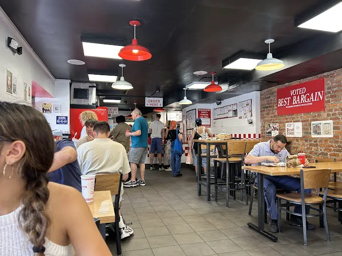 Five Guys Picture 6