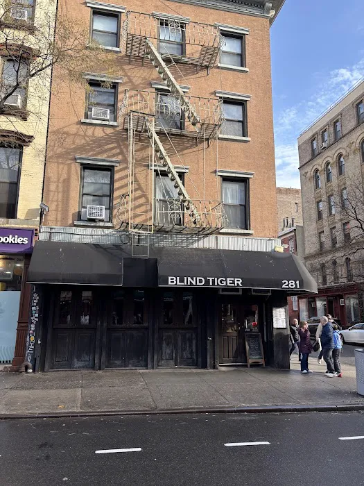 Blind Tiger Picture 10