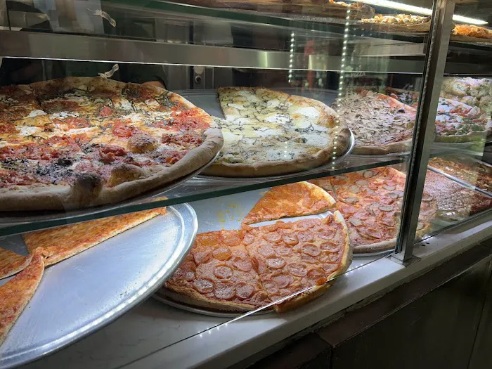 Bleecker Street Pizza Picture 1