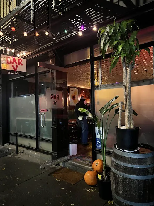 BAR V Picture 5