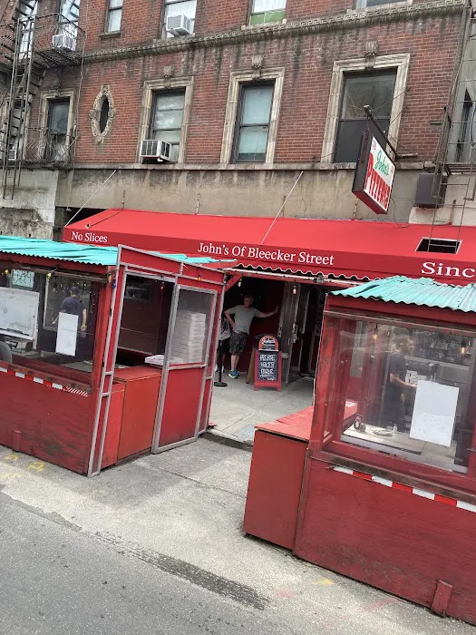 SluttyVegan Bleecker Picture 7