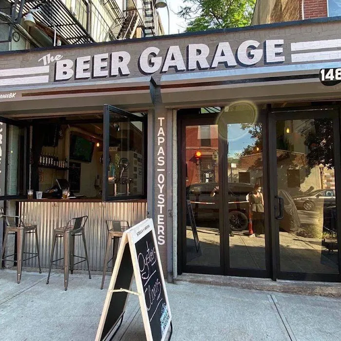 The Beer Garage Picture 6