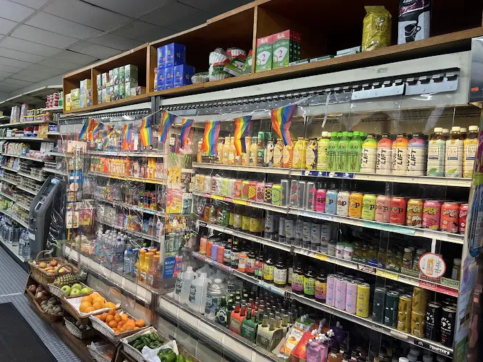 Hudson Deli & Grocery Picture 10