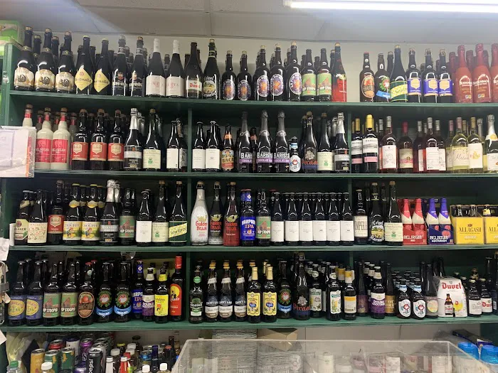 Hudson Deli & Grocery Picture 3