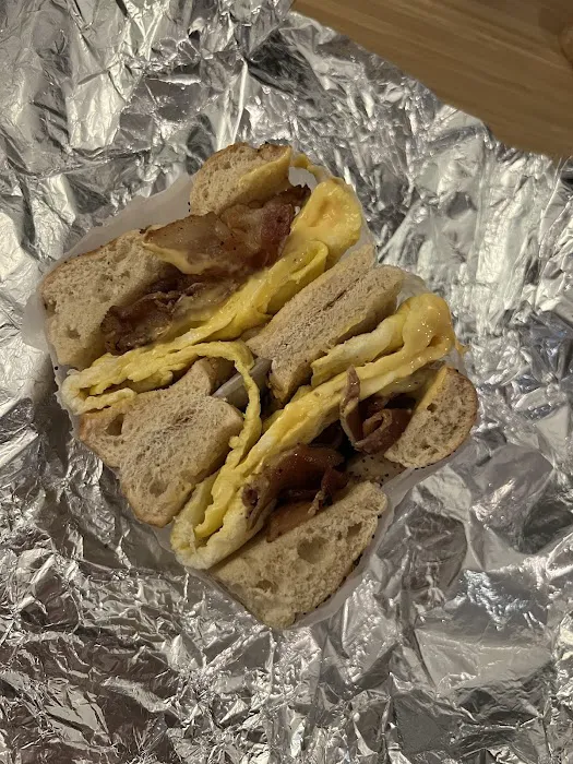 Hudson Deli & Grocery Picture 5
