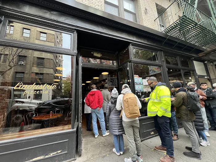 L’industrie Pizzeria West Village Picture 5