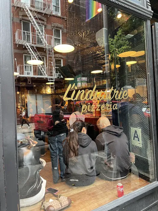 L’industrie Pizzeria West Village Picture 7