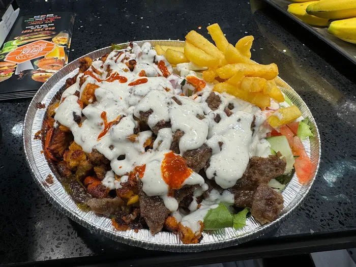 Green Deli And Grill Picture 6
