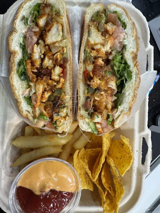 Green Deli And Grill Picture 4
