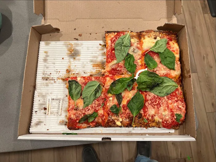 Mama's TOO! Pizzeria West Village Picture 9