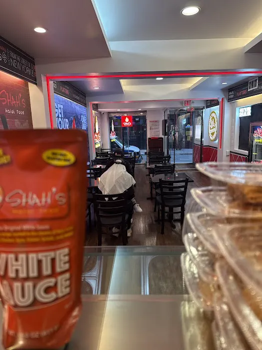 Shah's Halal Food Picture 9