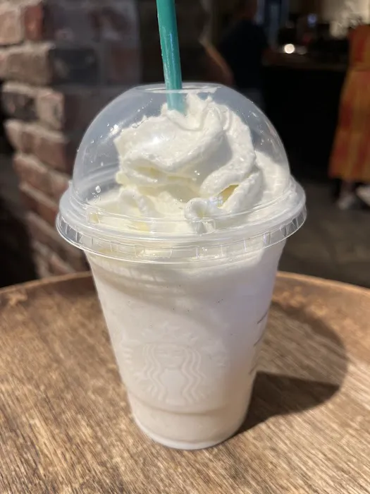 Starbucks Picture 4
