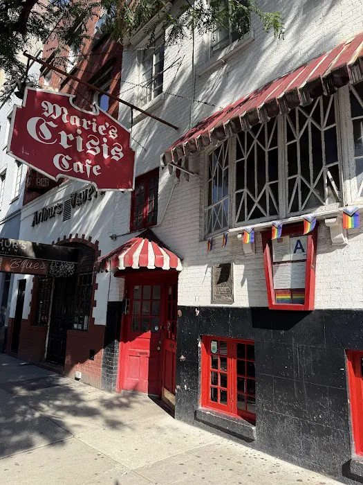 Marie's Crisis Café Picture 9