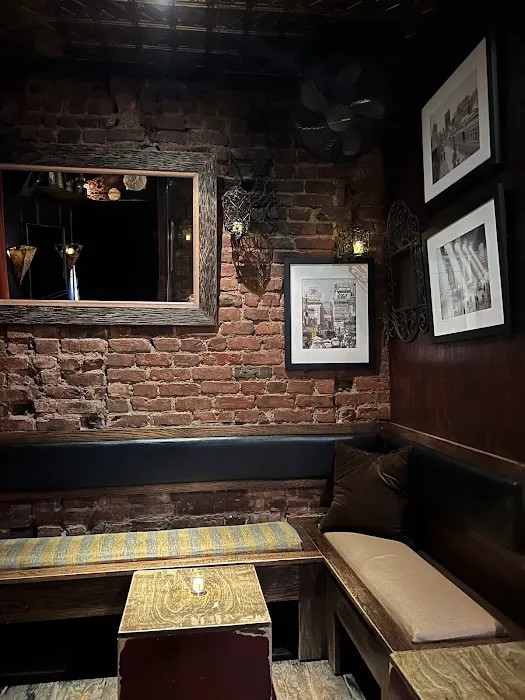 SHADE BAR Crepes Picture 3