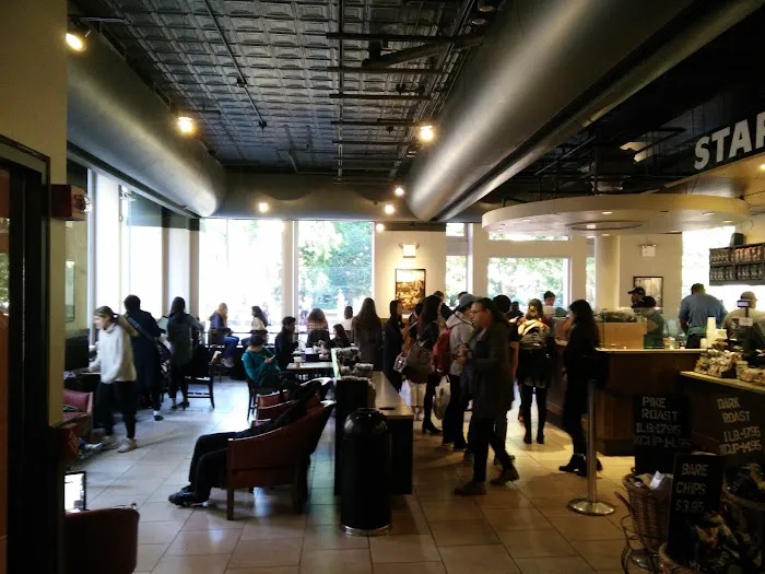 Starbucks Picture 9
