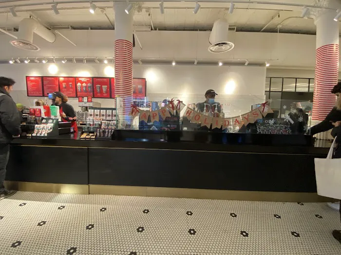 Starbucks Picture 1