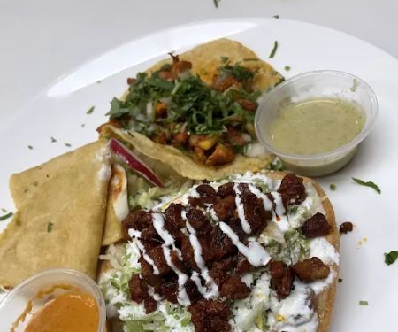 Sofiau2019s Taqueria