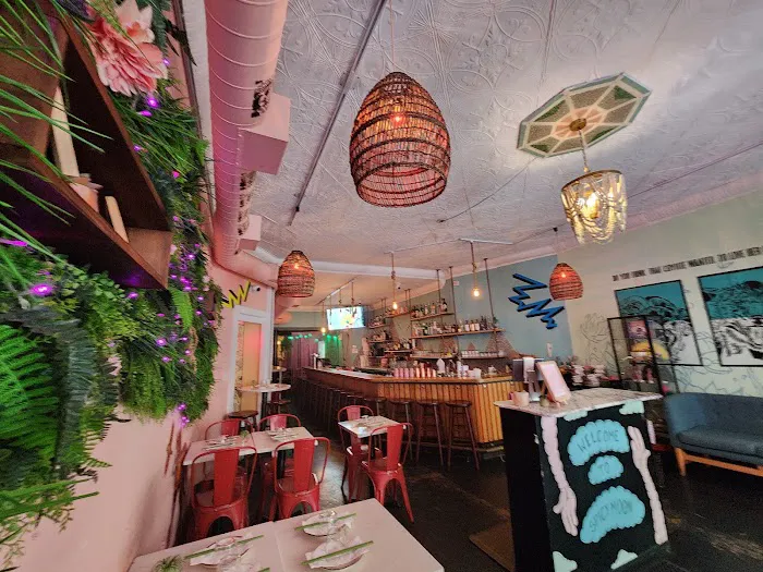 Spicy Moon West Village Picture 1