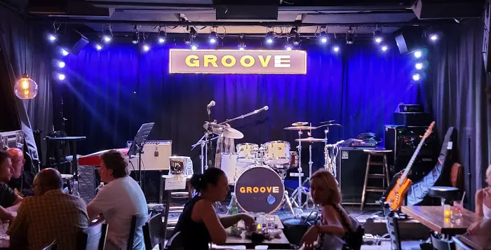 Groove Picture 9