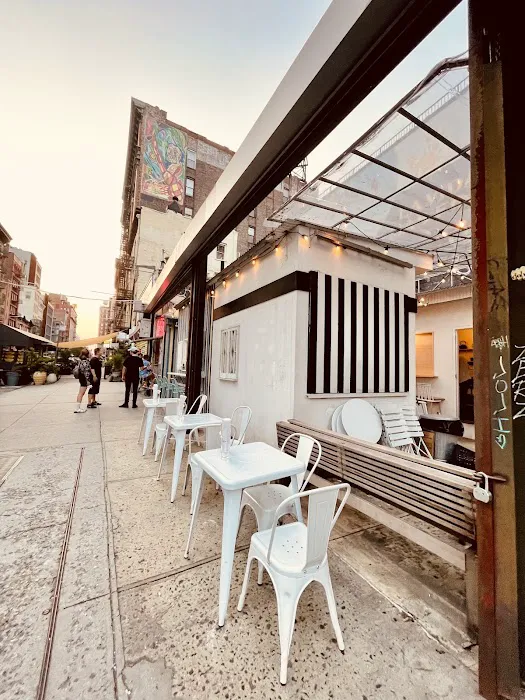 The Bowery Market Picture 4