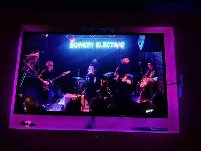 The Bowery Electric Picture 10