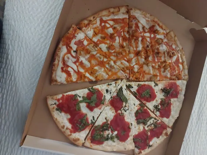 99 Cent Village Pizza Picture 1