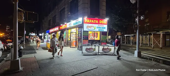 Papaya Dog Picture 2