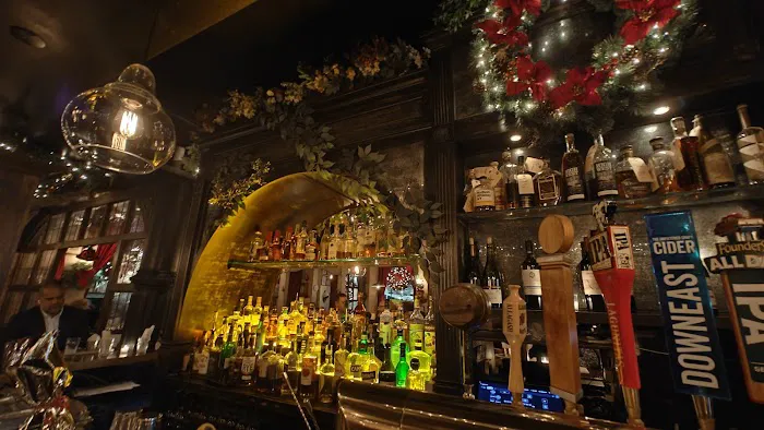White Oak Tavern Picture 2