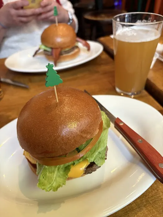 Burgers & Beer Picture 3