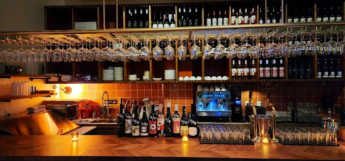 Brick Wine Bar Picture 1