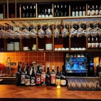 Brick Wine Bar ico