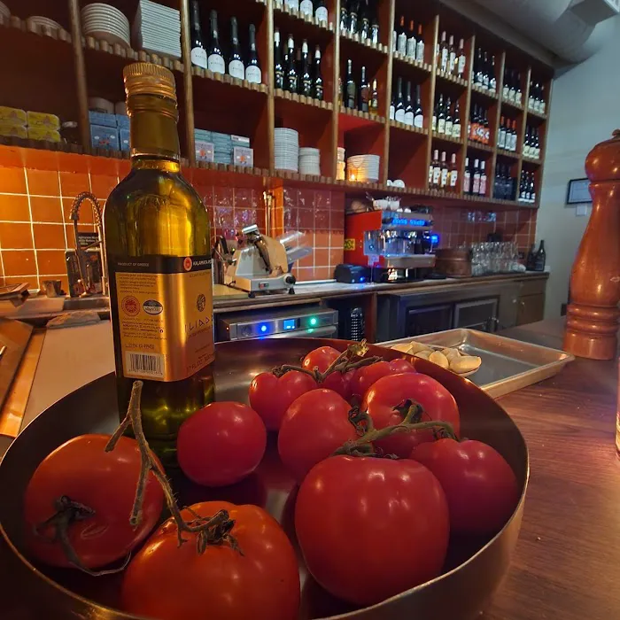 Brick Wine Bar Picture 9