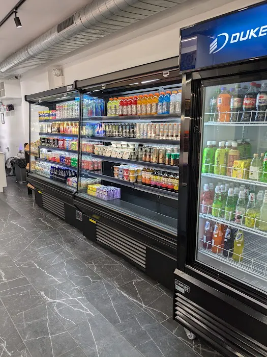 Terminal B Mart / Sippy Cafe Picture 3