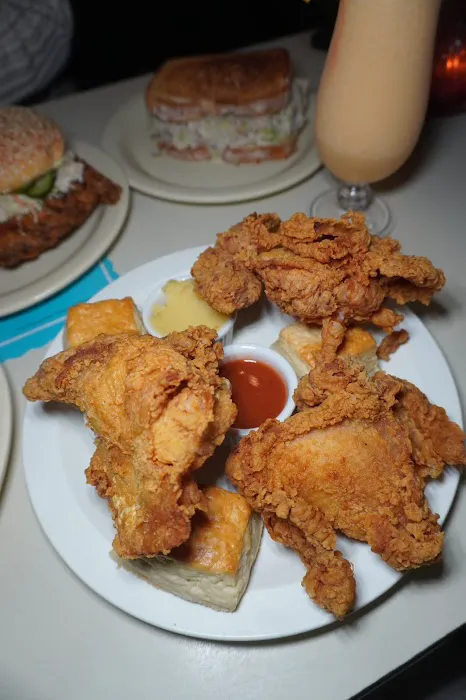 Commodore II Picture 1