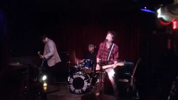 Parkside Lounge Picture 1