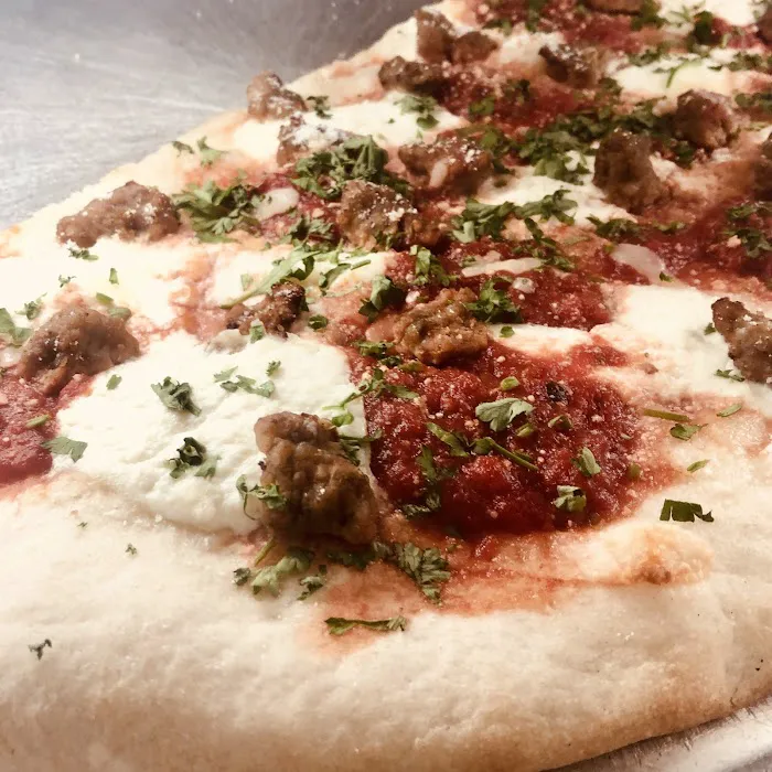 Avenue D Pizza Picture 4