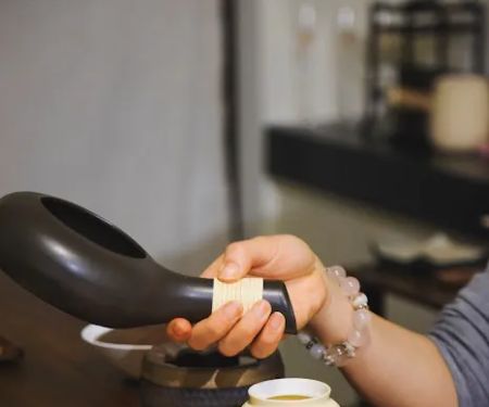 Flowing Space Tea House