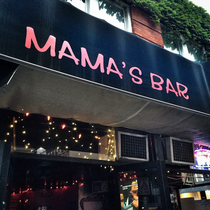 Mama's Bar Picture 10