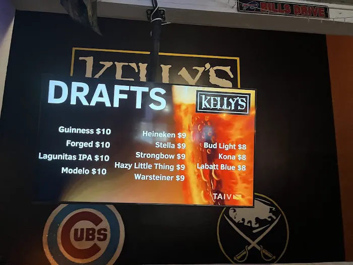Kelly's Sports Bar Picture 9