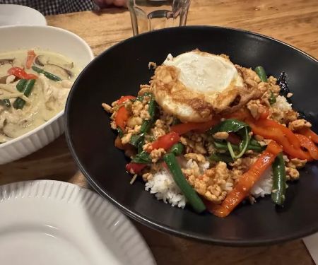 Chomp Chomp Thai kitchen