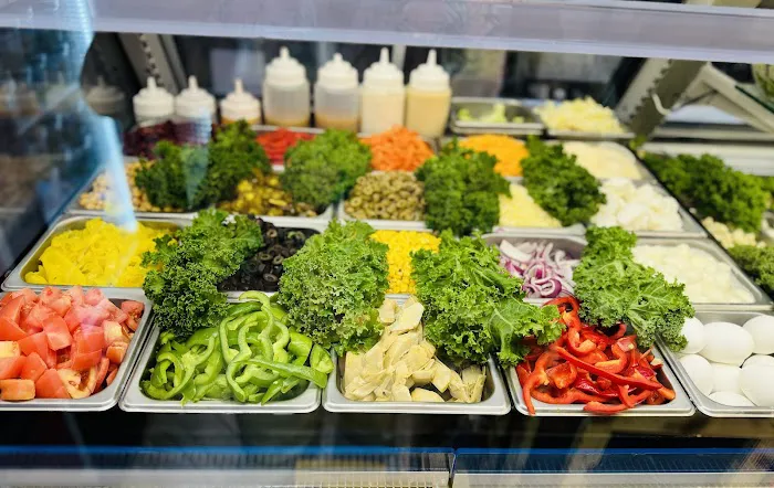 Luscious Market Deli Picture 9