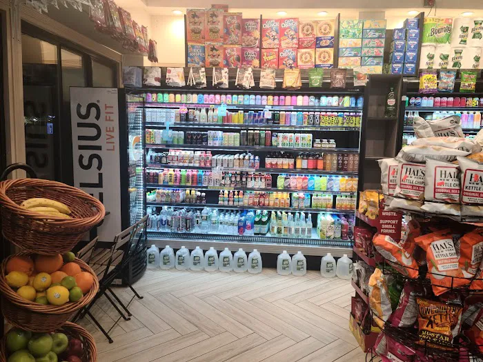 Luscious Market Deli Picture 7