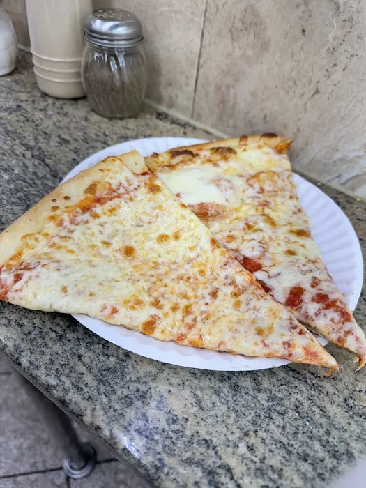 $1.50 Fresh Pizza Picture 2