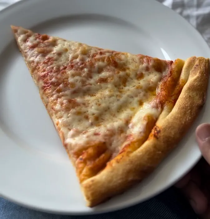 $1.50 Fresh Pizza Picture 5