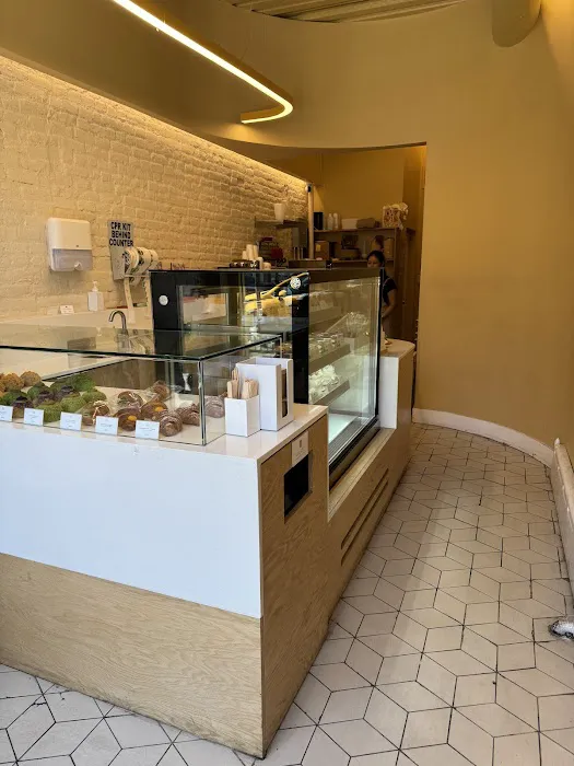 LÀ LÁ Bakeshop NYC Picture 8