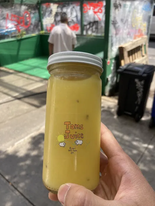 Toms Juice Picture 5