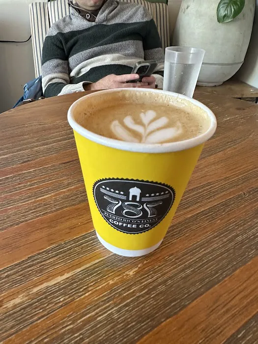787 Coffee Picture 3