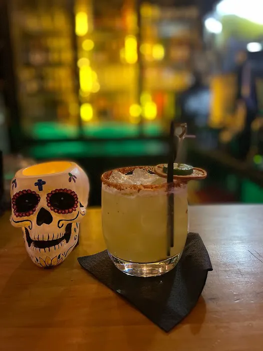 345 Cantina Picture 6