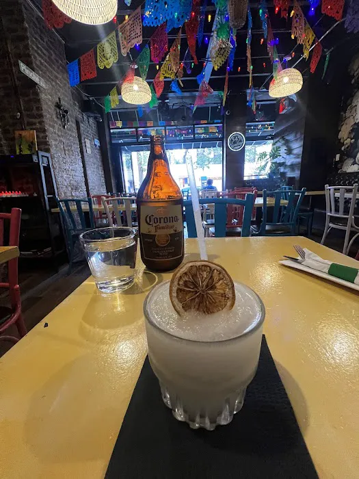 345 Cantina Picture 1